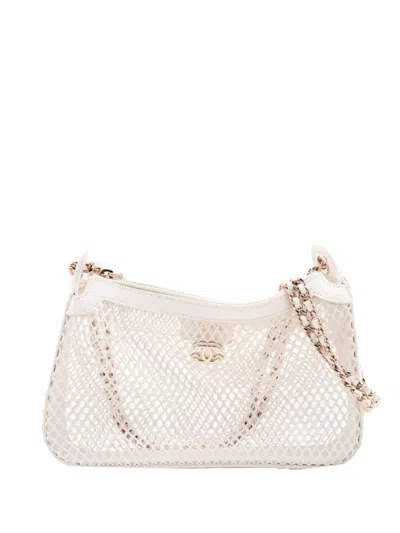 Pre-owned Chanel 2021-2025 Cc Mesh And Shiny Lambskin Clutch With Chain Shoulder Bag In White
