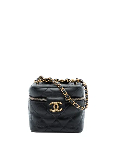 Pre-owned Chanel 2021-2025 Cc Quilted Calfskin Vanity Case With Chain Satchel In Black