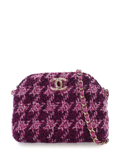 Pre-owned Chanel 2021-2025 Cc Tweed Houndstooth Clutch On Chain Crossbody Bag