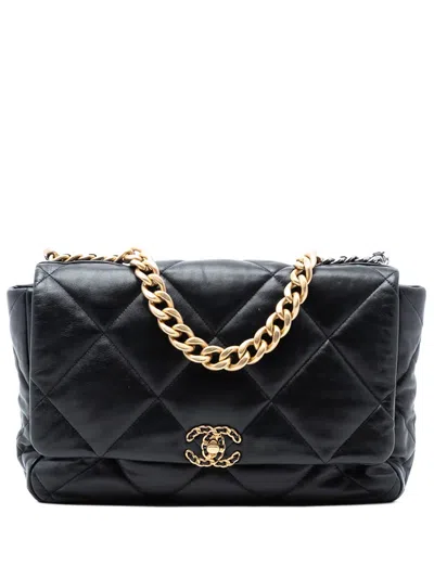 Pre-owned Chanel 2021-2025 Maxi Lambskin 19 Flap Satchel In Black