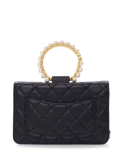 Pre-owned Chanel 2021-2025 Quilted Lambskin Pearl Crown Wallet On Chain Satchel In Black