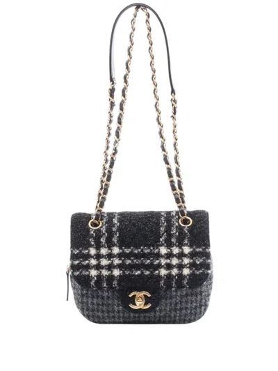 Pre-owned Chanel 2021-2025 Small Cc Wool Tweed Flap Shoulder Bag In Black