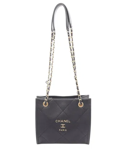 Pre-owned Chanel 2021-2026 Cc Quilted Lambskin Tote Bag In Black