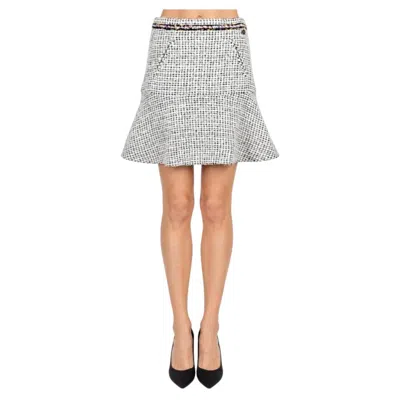 Pre-owned Chanel 2021 Braid Trim Tweed Flared Mini Skirt White Black 36 Xs