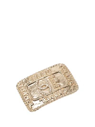 Pre-owned Chanel 2021 Cc Gold Plated Crystal Logo Crown Plate Brooch Costume Brooch