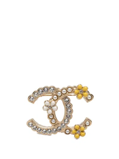 Pre-owned Chanel 2021 Cc Gold Plated Strass Faux Pearl And Enamel Brooch Costume Brooch
