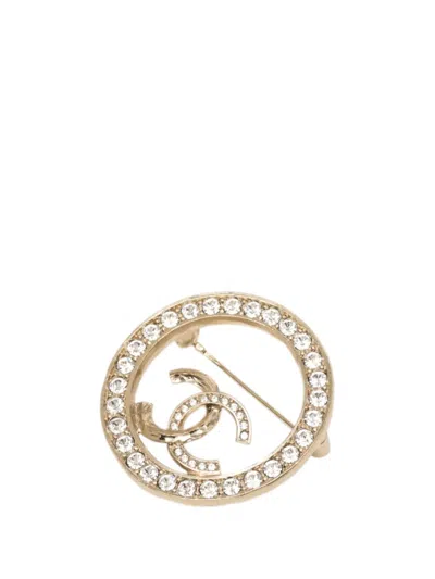 Pre-owned Chanel 2021 Cc Gold Plated Strass Round Pin Brooch Costume Brooch