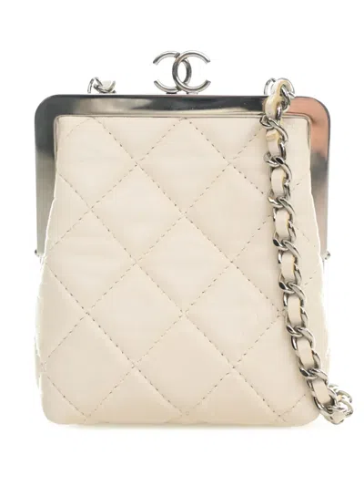 Pre-owned Chanel 2021 Cc Quilted Acrylic And Lambskin Evening Clutch With Chain Crossbody Bag In White