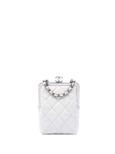 Pre-owned Chanel 2021 Cc Quilted Acrylic And Lambskin Evening Clutch With Chain Crossbody Bag In White