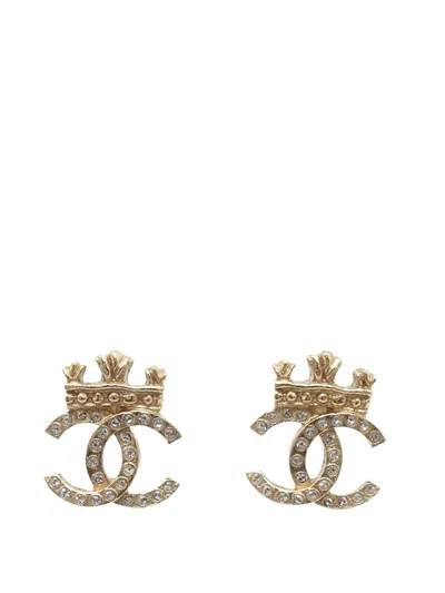 Pre-owned Chanel 2021 Gold Plated Cc Rhinestone Crown Push Back Earrings Costume Earrings