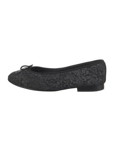 Pre-owned Chanel 2021 Interlocking Cc Logo Ballet Flats In Black