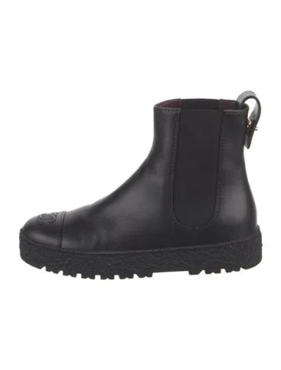 Pre-owned Chanel 2021 Interlocking Cc Logo Chelsea Boots In Black