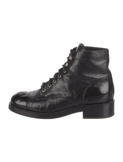 Pre-owned Chanel 2021 Interlocking Cc Logo Combat Boots In Black
