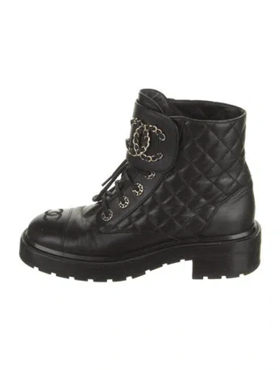 Pre-owned Chanel 2021 Interlocking Cc Logo Combat Boots In Black