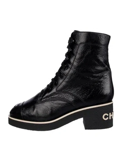 Pre-owned Chanel 2021 Interlocking Cc Logo Combat Boots In Black