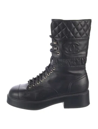 Pre-owned Chanel 2021 Interlocking Cc Logo Combat Boots In Black