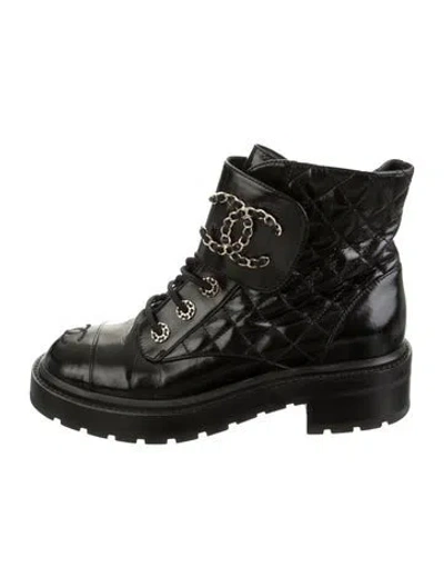 Pre-owned Chanel 2021 Interlocking Cc Logo Combat Boots In Black