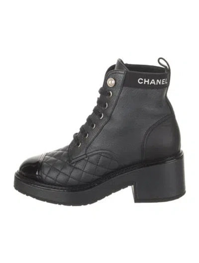 Pre-owned Chanel 2021 Interlocking Cc Logo Combat Boots In Multi