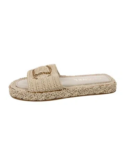 Pre-owned Chanel 2021 Interlocking Cc Logo Espadrilles In Gold