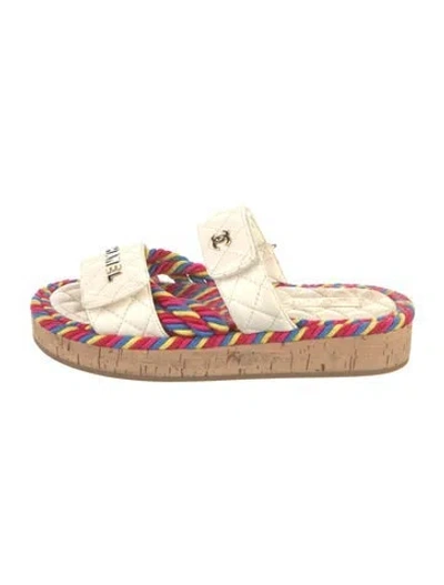 Pre-owned Chanel 2021 Interlocking Cc Logo Espadrilles In Neutral