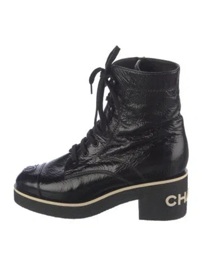 Pre-owned Chanel 2021 Interlocking Cc Logo Lace-up Boots In Black