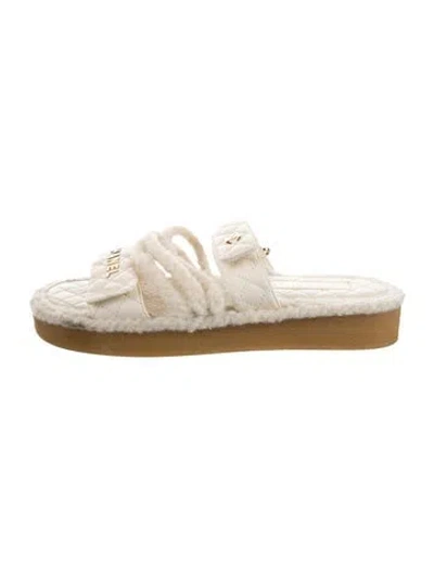 Pre-owned Chanel 2021 Interlocking Cc Logo Slides In Neutral