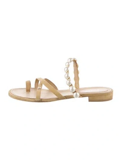 Pre-owned Chanel 2021 Interlocking Cc Logo Slides In Neutral