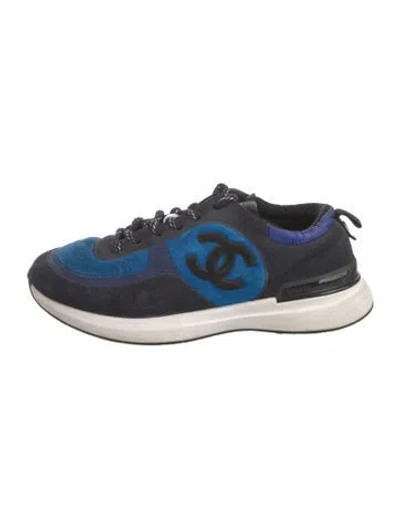 Pre-owned Chanel 2021 Interlocking Cc Logo Sneakers In Blue