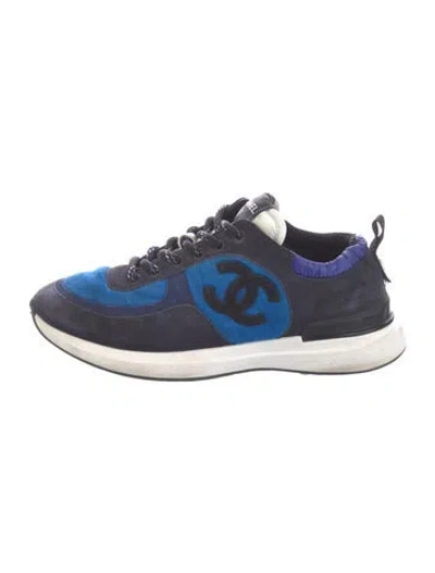Pre-owned Chanel 2021 Interlocking Cc Logo Sneakers In Blue