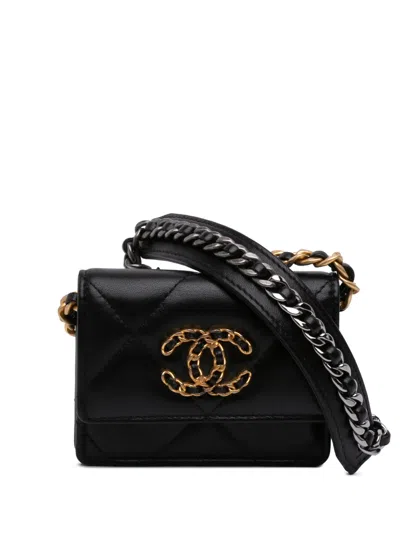 Pre-owned Chanel 2021 Lambskin 19 Flap Coin Purse With Chain Crossbody Bag In Black