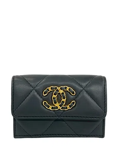 Pre-owned Chanel 2021 Lambskin 19 Trifold Wallet Small Wallets In Gray