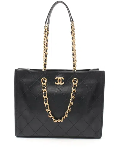 Pre-owned Chanel 2021 Leather Tote Bag In Black