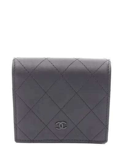 Pre-owned Chanel 2021 Matelassé Bi-fold Leather Wallet In Black