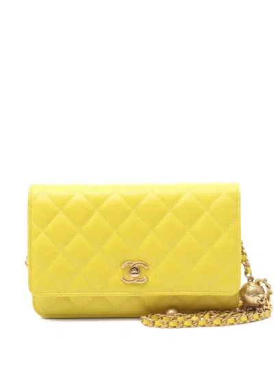 Pre-owned Chanel 2021 Matelasse Chain Wallet In Yellow