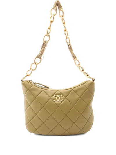 Pre-owned Chanel 2021 Matelassé-quilting Chain-strap Shoulder Bag In Green