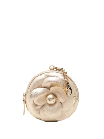 Pre-owned Chanel 2021 Mini Cc Metallic Lambskin Camellia Bouquet Round Zip Coin Pouch In Gold