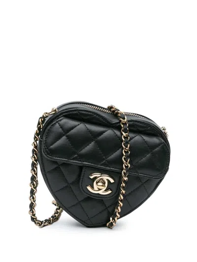 Pre-owned Chanel 2021 Mini Lambskin Cc In Love Heart Crossbody Bag In 黑色