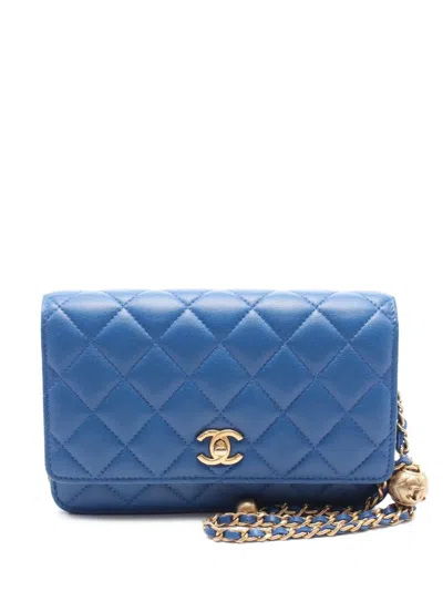 Pre-owned Chanel 2021 Pearl Crush Shoulder Bag In Blue