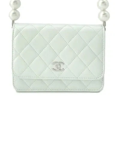Pre-owned Chanel 2021 Quilted Calfskin Maxi Pearls Wallet On Chain Crossbody Bag In White