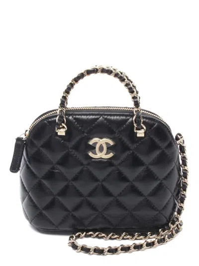 Pre-owned Chanel 2021 Quilted Chain Shoulder Bag In Black