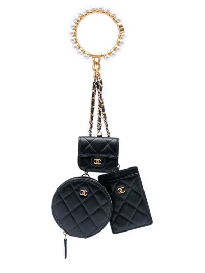 Pre-owned Chanel 2021 Quilted Lambskin Pearl Crown Cc Wristlet Multi Pouches Clutch Bag In Black