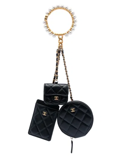 Pre-owned Chanel 2021 Quilted Lambskin Pearl Crown Cc Wristlet Multi Pouches Clutch Bag In Black