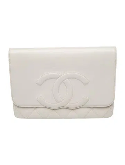 Pre-owned Chanel 2021 Quilted Timeless Clutch In White