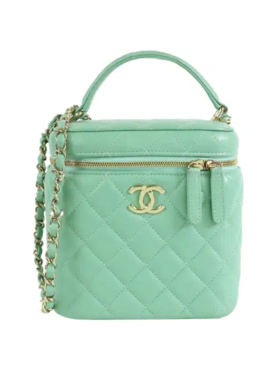 Pre-owned Chanel 2021 Small Cc Caviar Top Handle Vanity Case With Chain Satchel In Green
