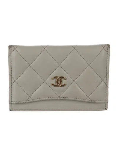 Pre-owned Chanel 2021-2022 Card Holder Card Holder In Grey