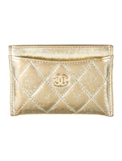 Pre-owned Chanel 2021-2022 Interlocking Cc Logo Card Holder In Gold