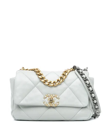 Pre-owned Chanel 2021-2023 Medium Lambskin 19 Flap Satchel In Gray