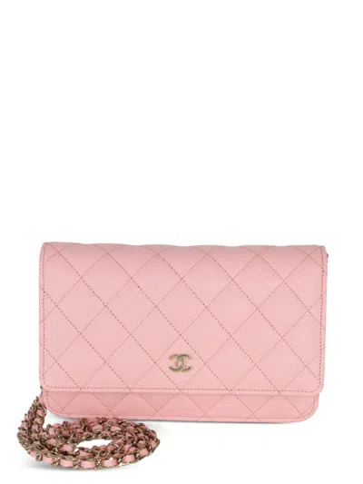 Pre-owned Chanel 2021-2025 Diamond-quilting Shoulder Bag In Pink