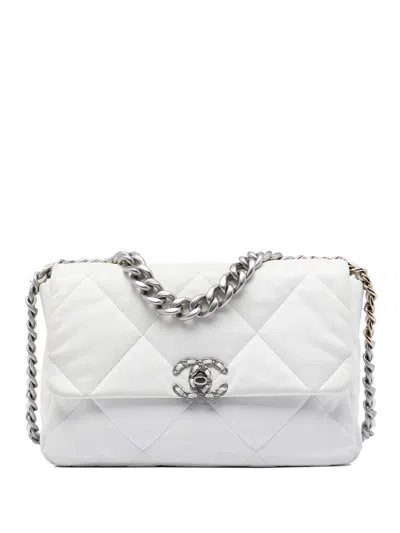 Pre-owned Chanel 2021-2025 Large Lambskin 19 Flap Satchel In White