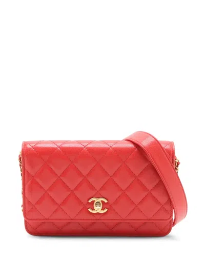 Pre-owned Chanel 2021-2026 Cc Caviar Wallet On Chain Crossbody Bag In Red